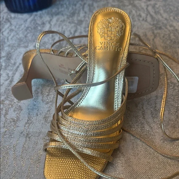 Vince Camuto long straps - Picture 3 of 5